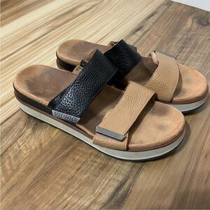 Vionic Brandie Slide Leather Banded Strap Wedge Sandals